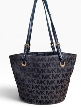 Michael Kors Jet Set Black Signature MK Logo Grommet Tote